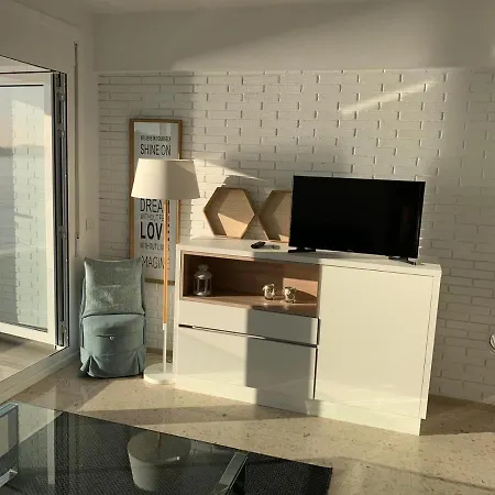 Apartamento Mirando Al Mar. Playa America Nigrán